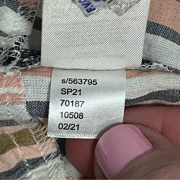 Loft Top - Picture 9 of 10